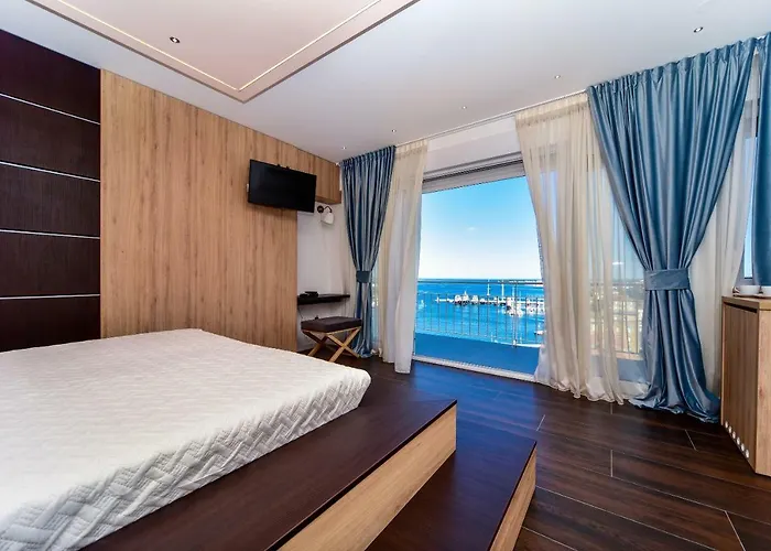 Aurora & Tramonto Guest house 4*